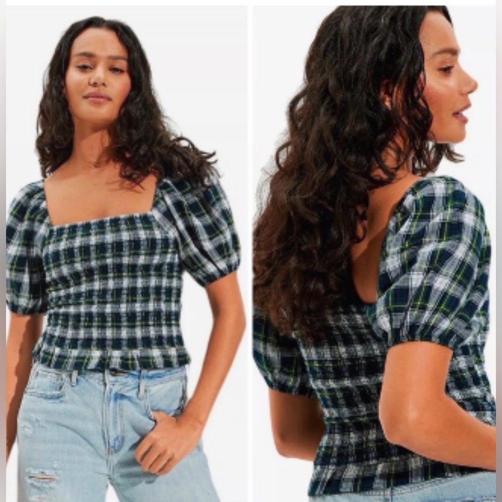 American Eagle Outfitters Plaid Puff Sleeve Crop Top - Navy Blue and Green